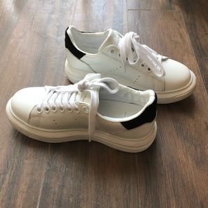 Marc Fisher | White Maggy Sneaker